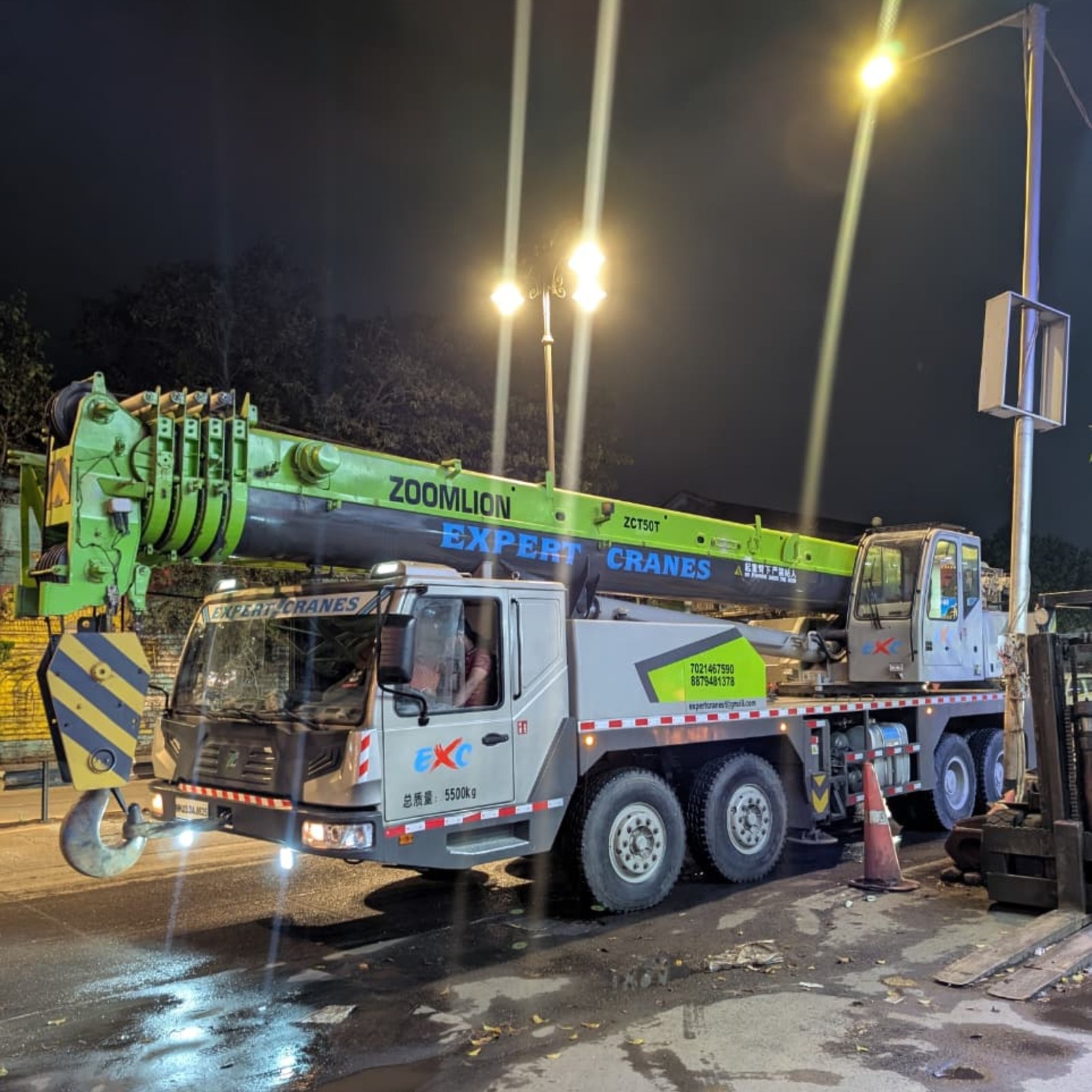 Mobile Crane