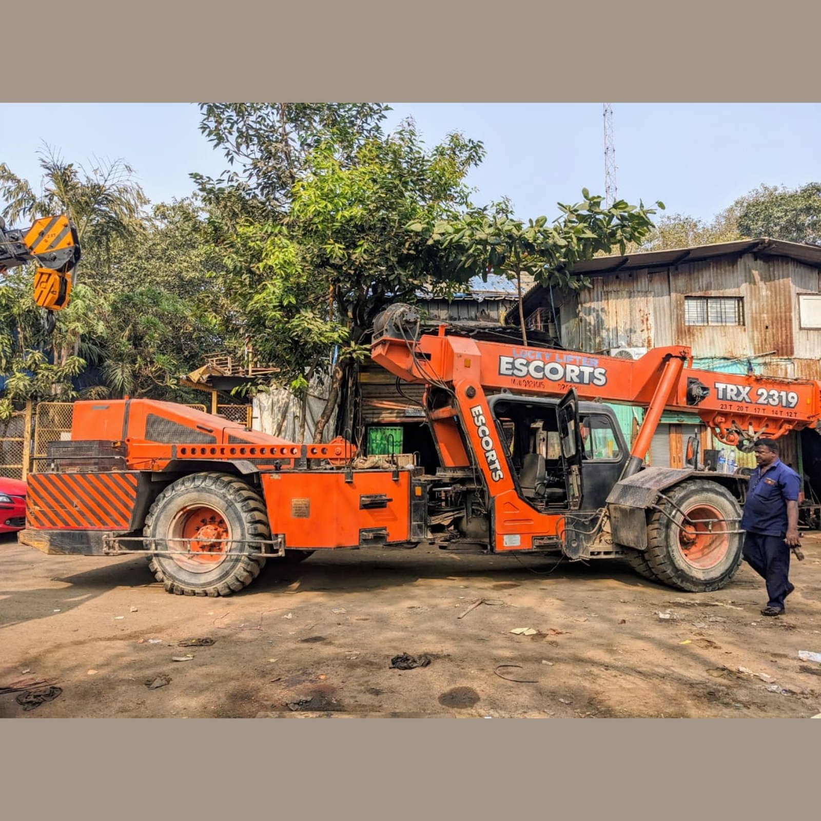 Crane Rental Service 8